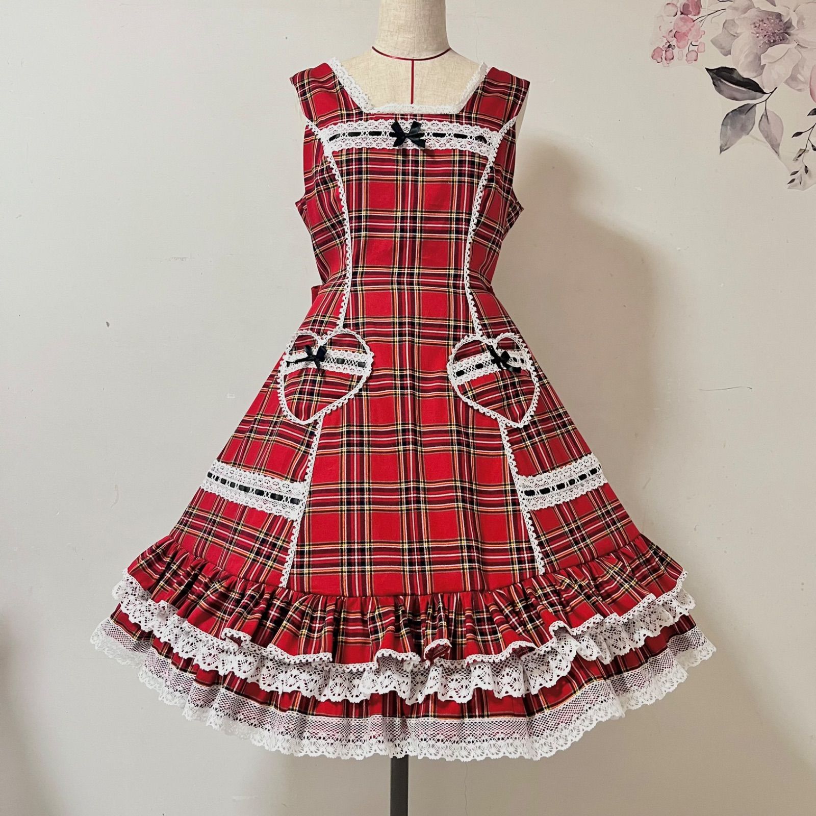 ⋆⸜𝐧𝐞𝐰⸝⋆*タータンチェックハートポケットジャンパースカート