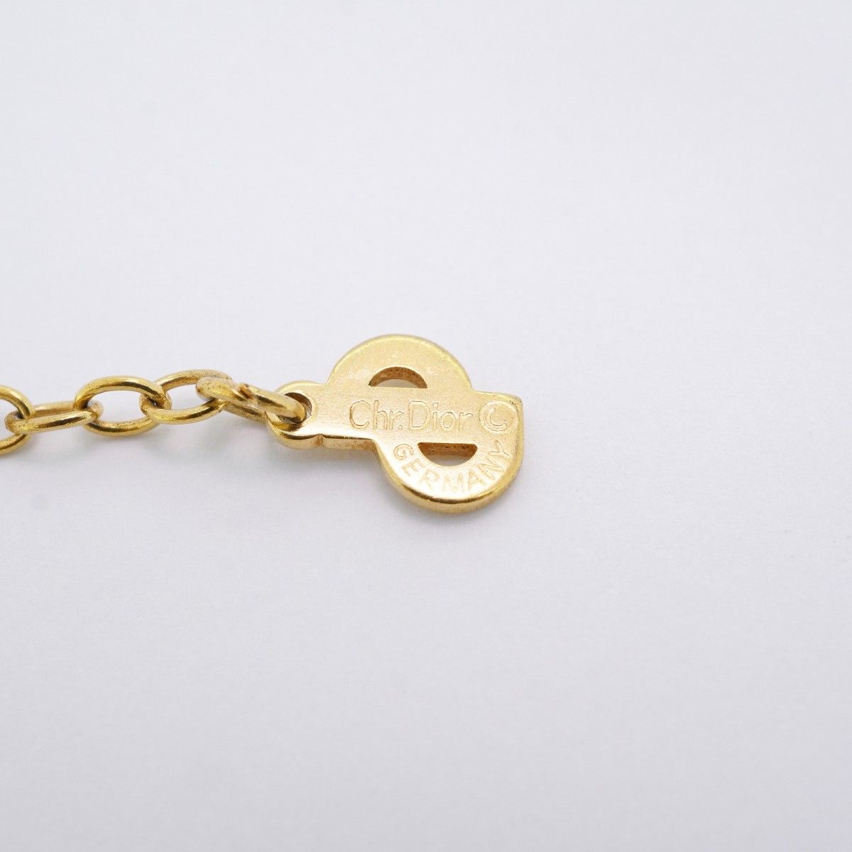 Dior ゴールドブレスレット ハートチャーム 新品未使用】Dior ブレスレット ハート型チャーム - メルカリ