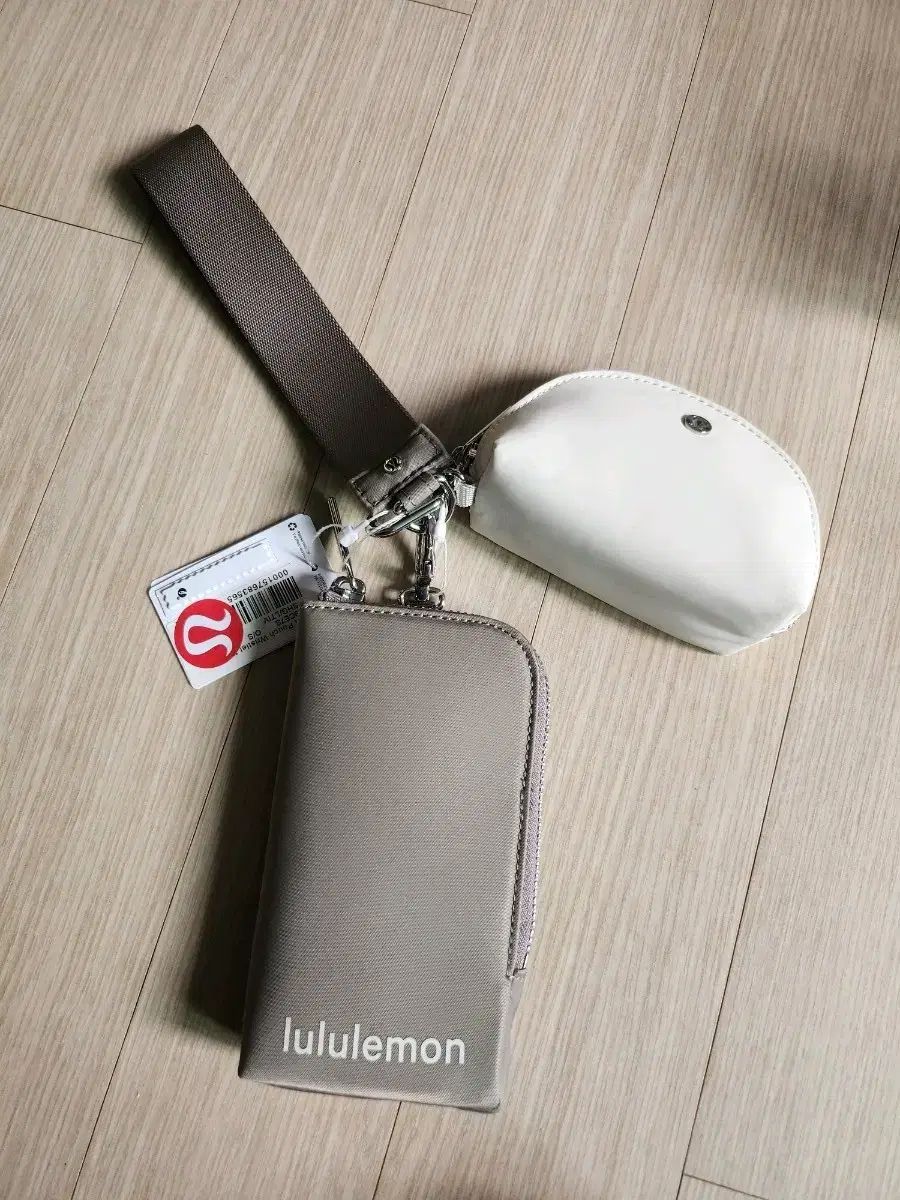 ルルレモン バッグ デュアル ポーチ リストリート - ウォーム アッシュ ライト