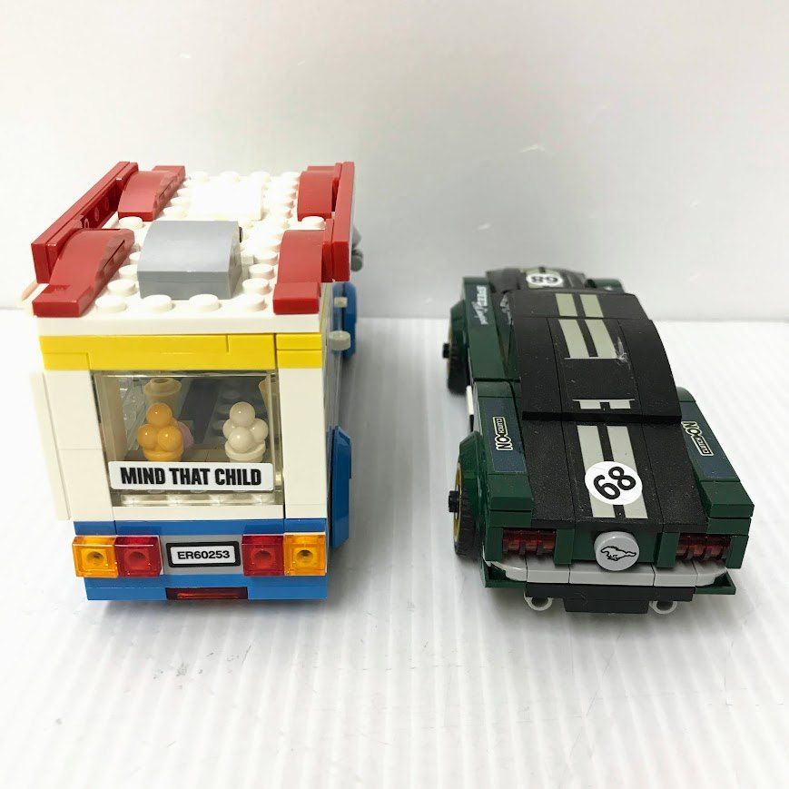 パトカー