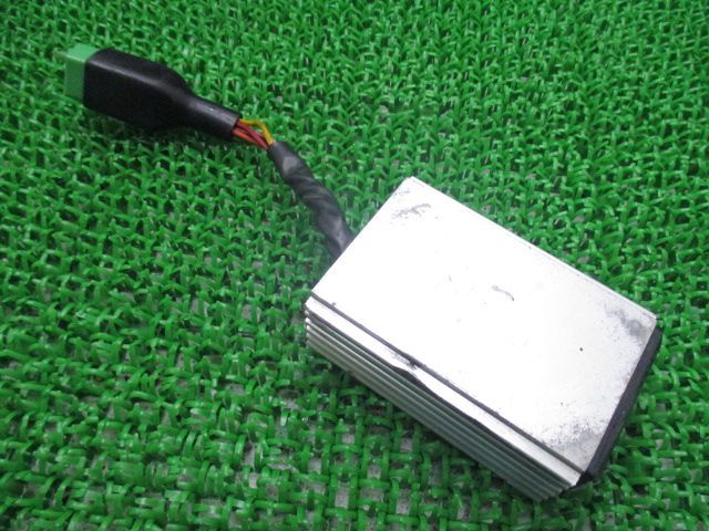 POSH製ライブディオZX レーシングCDI 社外 中古 バイク 部品