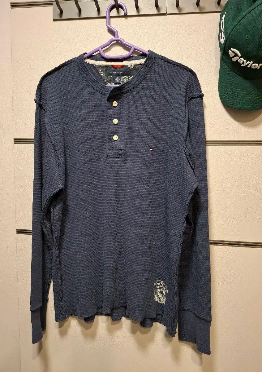 【雷市場（ポンジャン）商品韓国直送】 Tommy Hilfiger(トミーヒルフィガー) メンズ Tシャツ 100