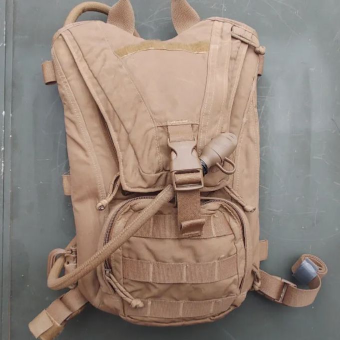 【人気，格安】 【米軍放出品】USMC キャメルバックu0026ハイドレーション その他