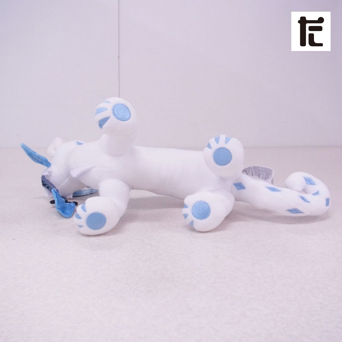 ポケモンセンター パオジアン ぬいぐるみ/PK01609-GM - メルカリ