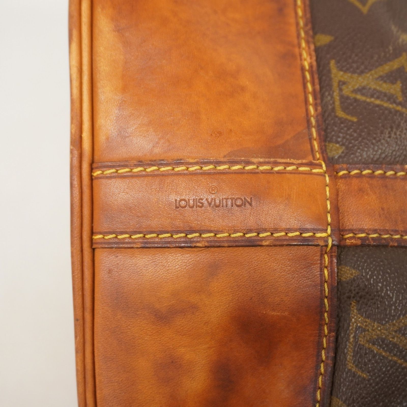 ショルダーバッグ