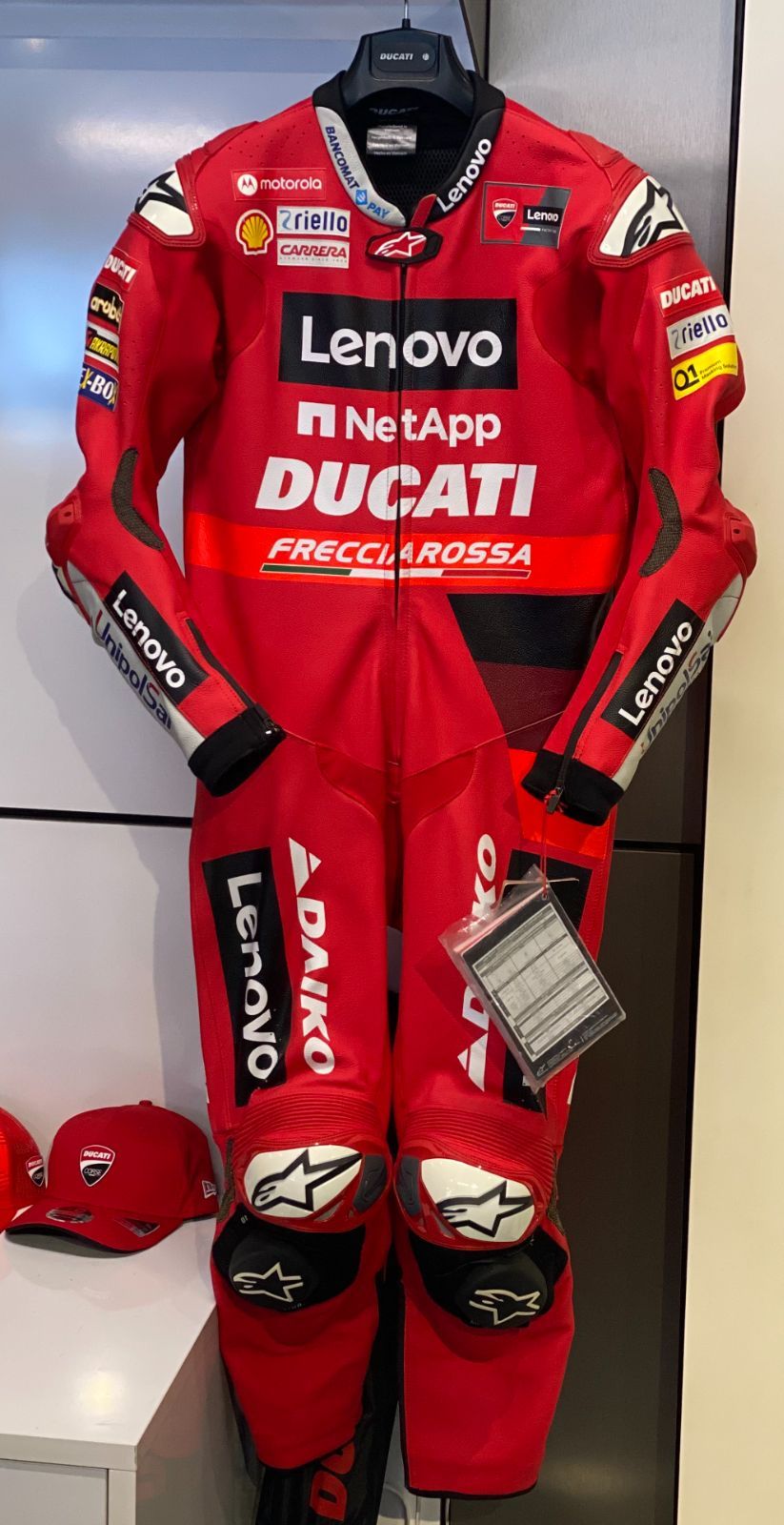 MotoGp 22 レーシングスーツ 定価¥279 000- サイズ48