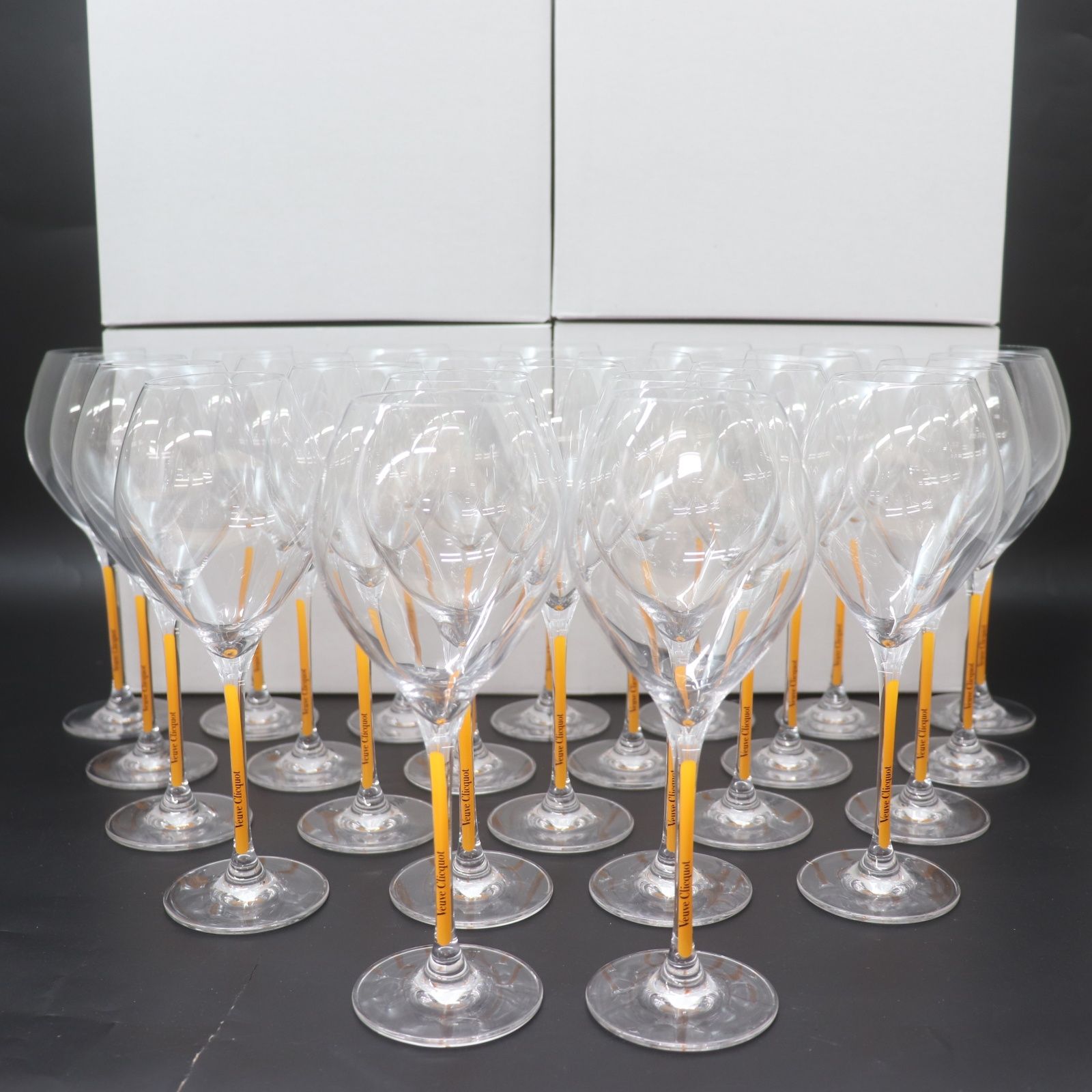 IT599700N4DO Veuve Clicquot ヴーヴクリコ ワイングラス IT599700N4DO Veuve Clicquot ヴーヴクリコ ワイングラス