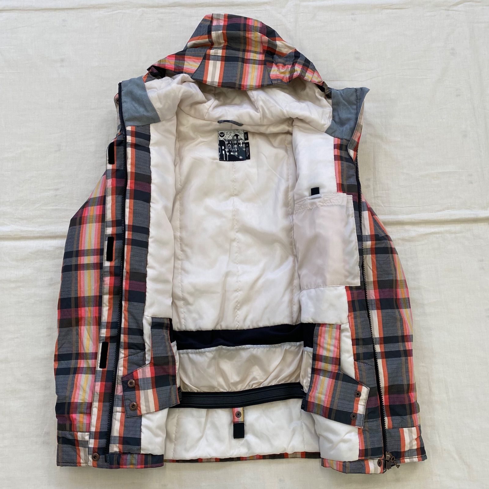 超美品 ROXY ロキシー スノボウェア スノーウェア スキーウェア スノボ スノーボード