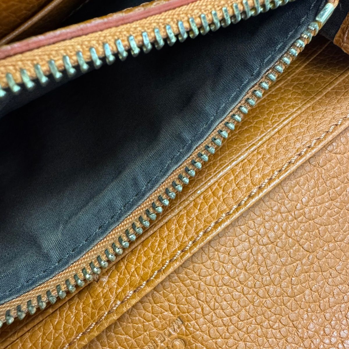 Chloe クロエ ロングレザーウォレット 長財布 オレンジ - メルカリ