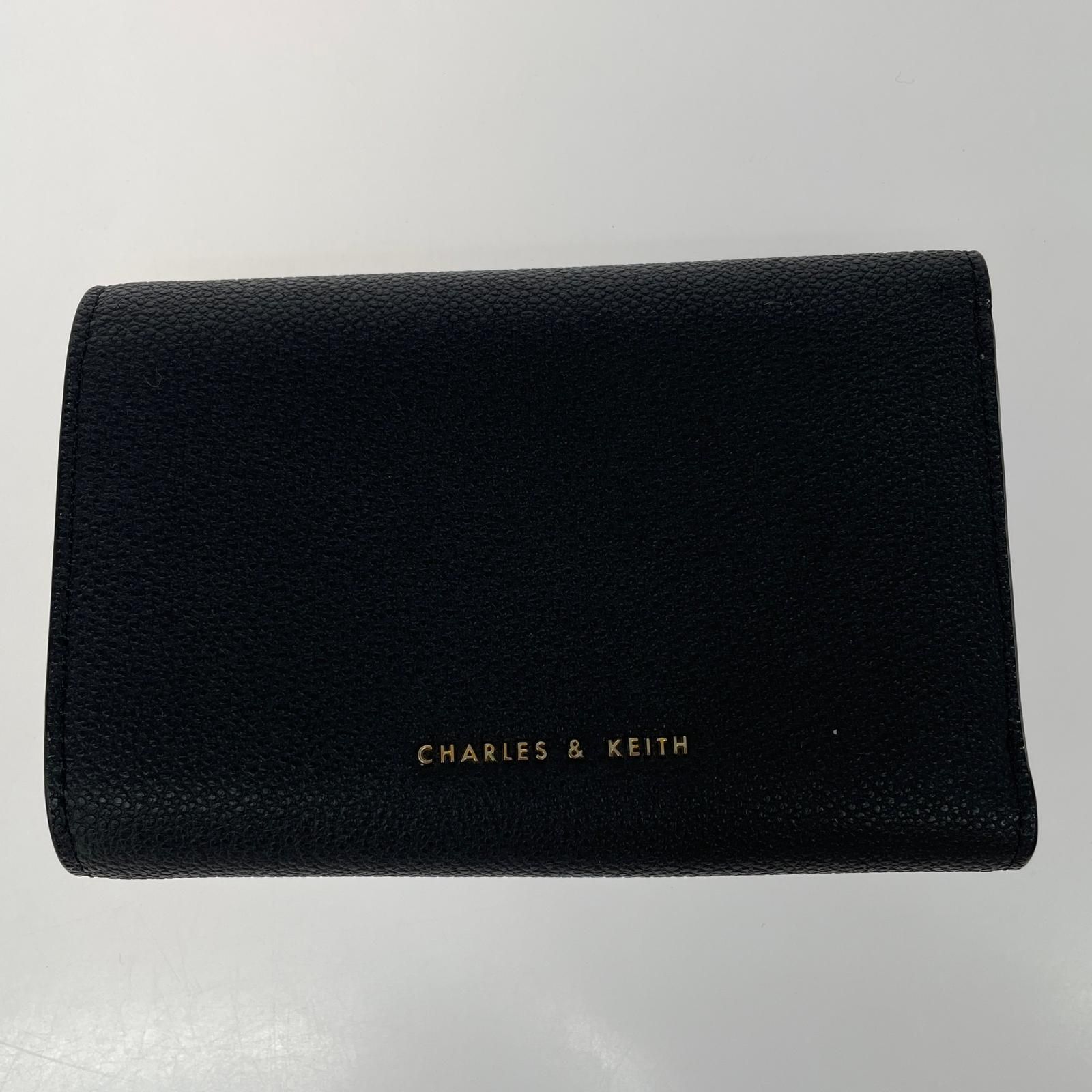 CHARLES & KEITH 三つ折り財布 ブラック ミニ財布(レディース