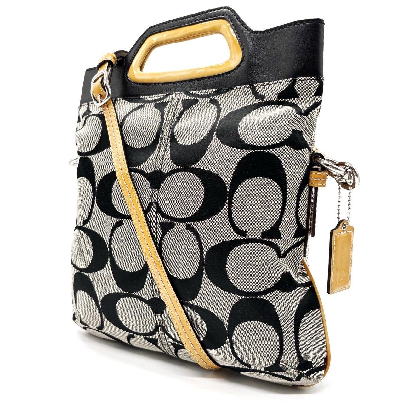 新品 コーチ ラウンドファスナー キャンバス シグネチャー 花柄【正規品】アウトレット COACH 長財布 F51339 ✨新品未使用✨COACH コーチ シグネチャー キャンバス ラウンドファスナー