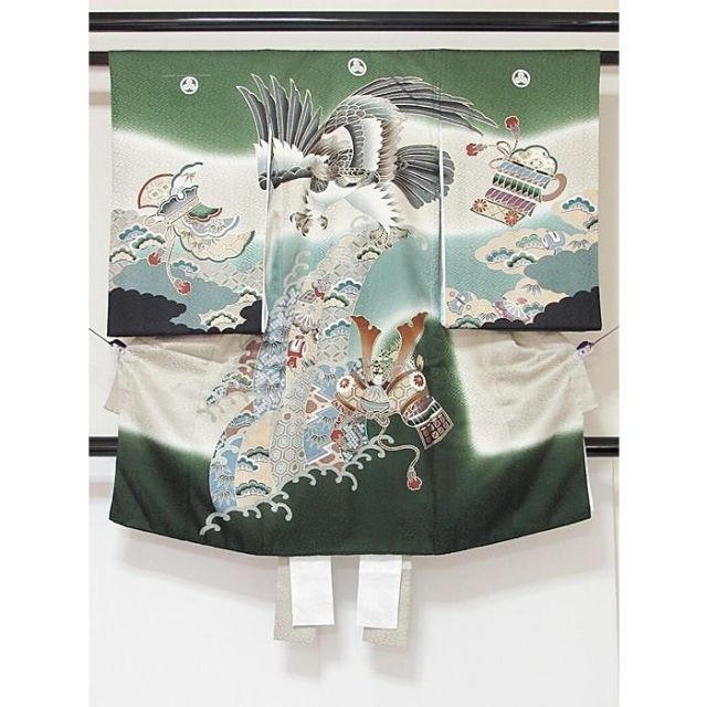 男児 産着 正絹】初着 祝い着 紋付き(5つ) 鷹に兜 鎧に鞍に鐙