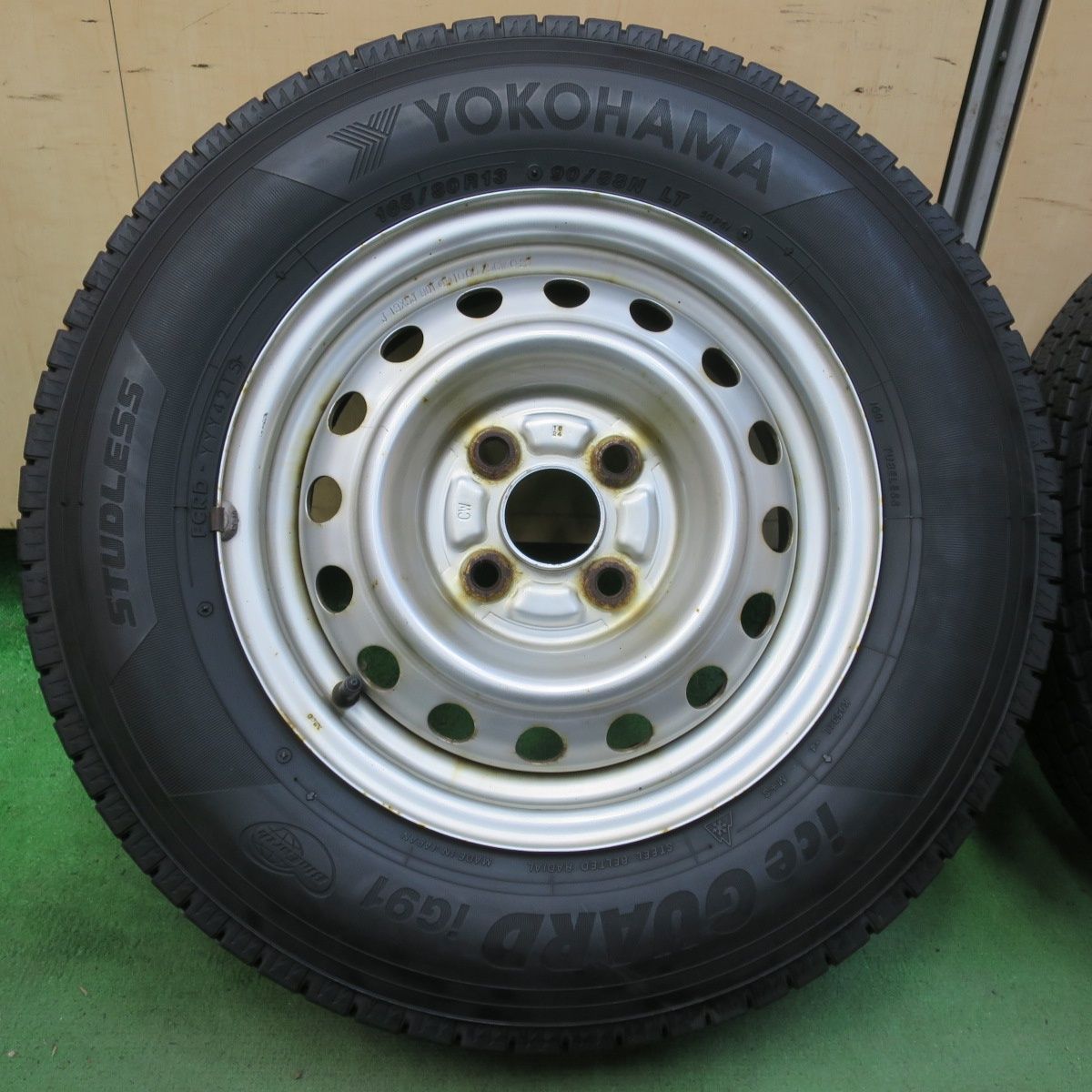 バリ溝 9.5分 スタッドレス 165 80R13 90 88N ヨコハマ アイスガード iG91 スチール ホイール 13インチ PCD100 4H 5093009イス