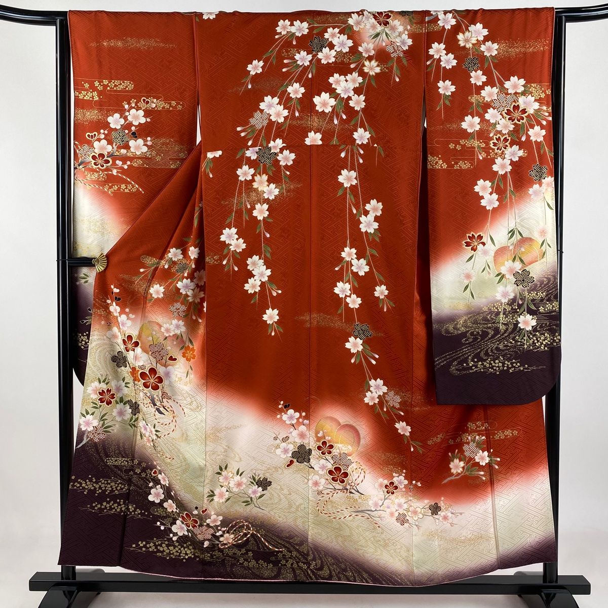 振袖 身丈156cm 裄丈64.5cm M 袷 やまと 落款 枝梅 枝垂れ桜 金彩 染め分け 赤茶 正絹 名品
