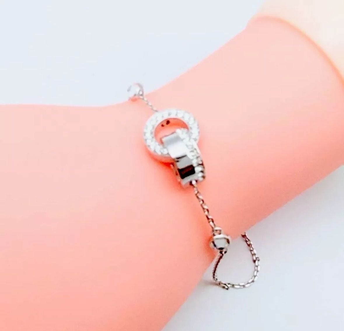 未使用 Swarovski ブレスレット クリスタル付き 新品未使用〙Swarovski クリスタルリンクブレスレット - メルカリ