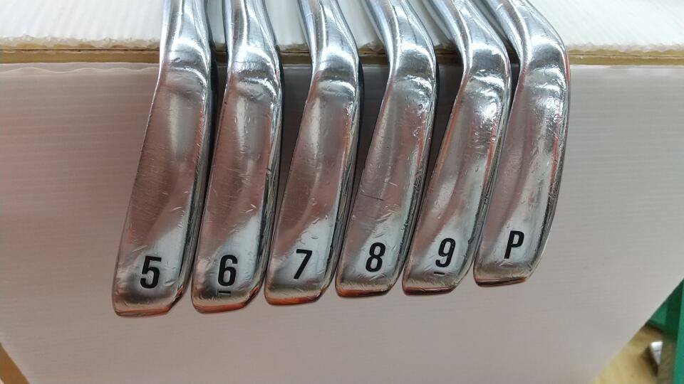 中古 キャロウェイ Xフォージドスター 2024 5-P モーダス105 R X