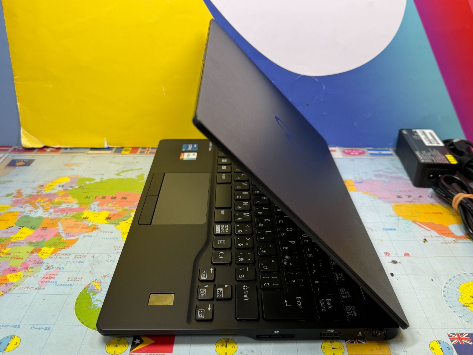 極美品 タッチパネル 第12世代 富士通 U9312/K ノートPC 13.3型