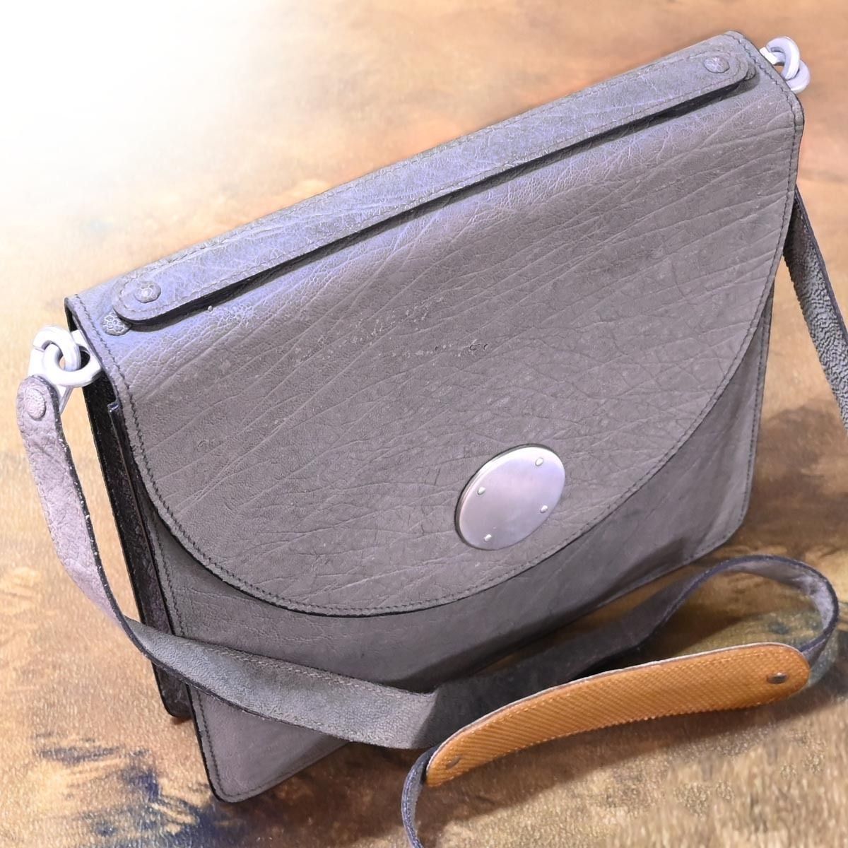 超美品 Valextra ヴァレクストラ エレファント レザー 象革 マネークリップ 財布 カード入れ