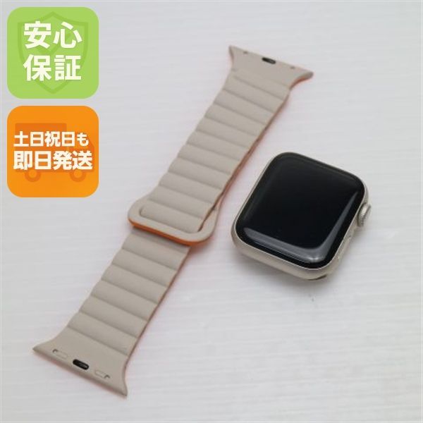 【新品】Apple Watch SE 第2世代 40mm GPS スターライト Amazon.com: Apple Watch SE (2nd Gen) [GPS + Cellular 40mm