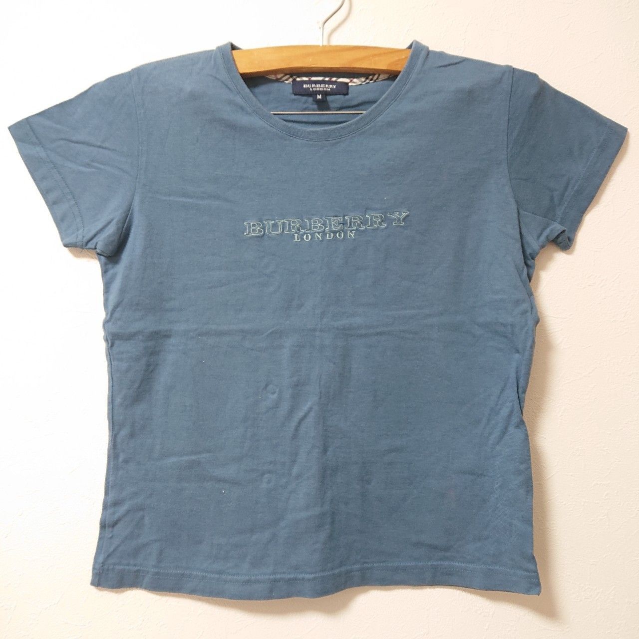 w^)b BURBERRY バーバリー 半袖 Tシャツ ブランドロゴ 刺繍 シンプル