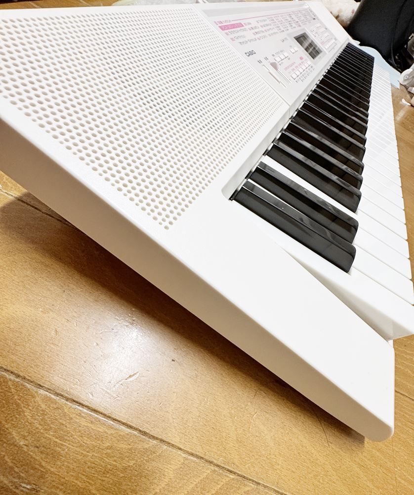 CASIO カシオ 光ナビゲーションキーボード LK-111 ホワイト ヨドバシ.com - カシオ CASIO 光ナビゲーションキーボード 61鍵