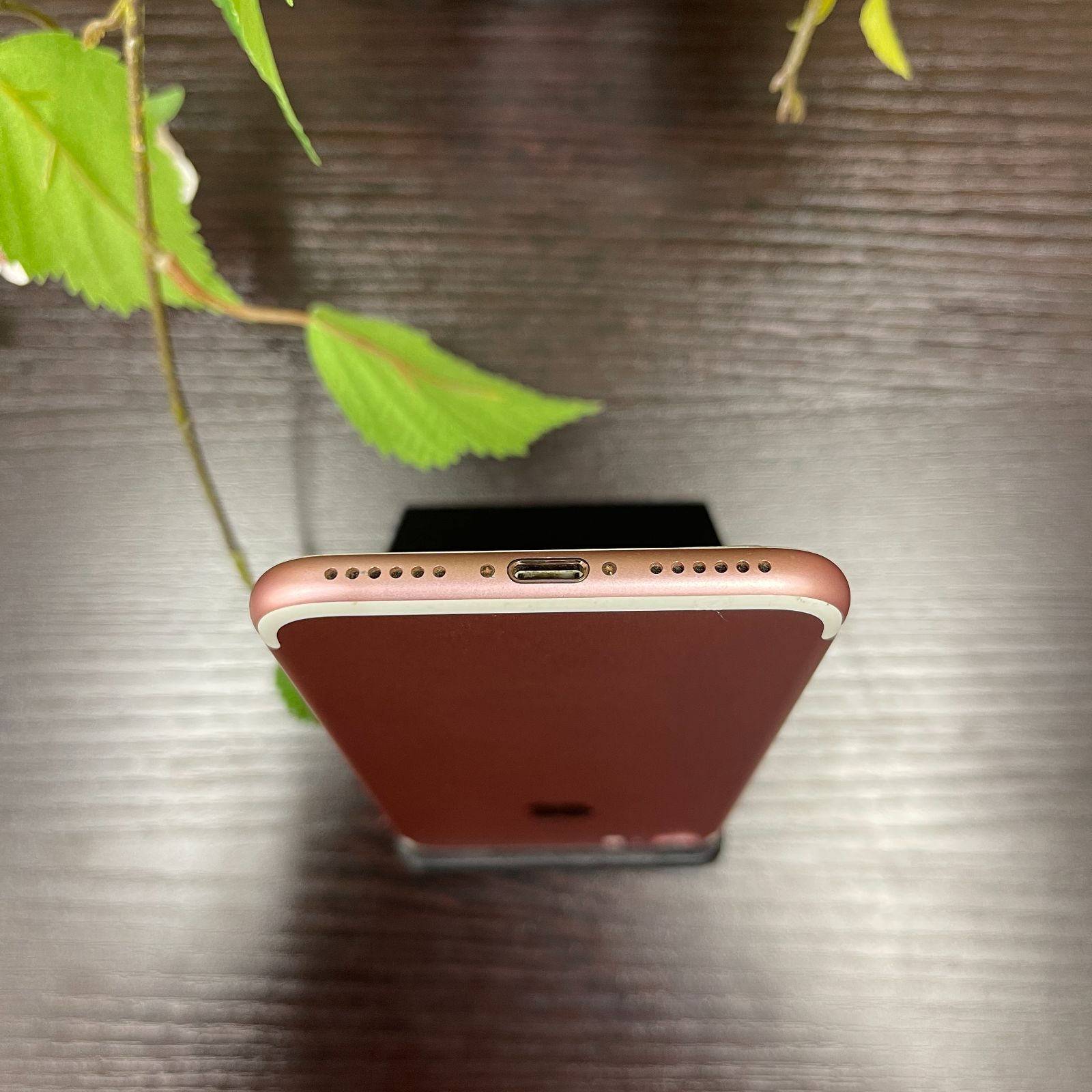 SIMロックあり　ドコモ　iPhone 7 ローズゴールド 本体のみ　256GB iPhone 7 256GB ローズゴールド 国内SIMフリー 送料無料 - メルカリ