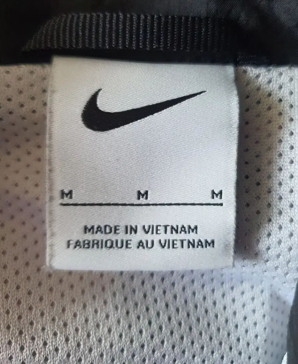 NIKE ナイキ