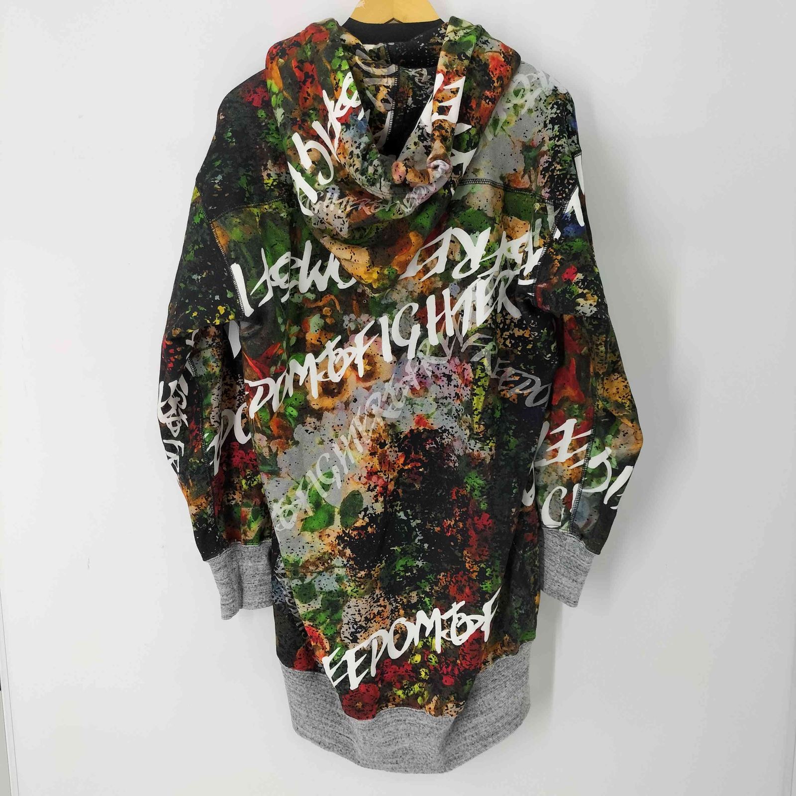 ヴィヴィアンウエストウッドレッドレーベル Vivienne Westwood