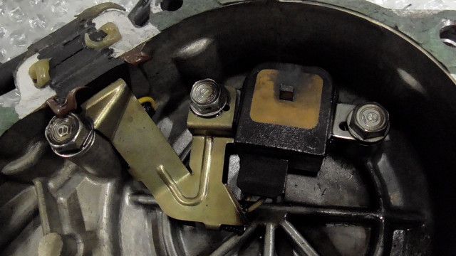 カバー 1758766327