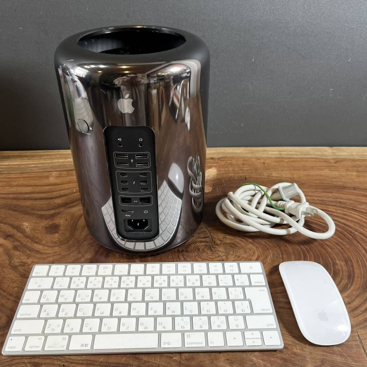 良品！上位］Apple Mac Pro Late 2013/3.0ghz 8コア/64GB/SSD1TB/FirePro D500*2/office2019/Windows11  - メルカリ