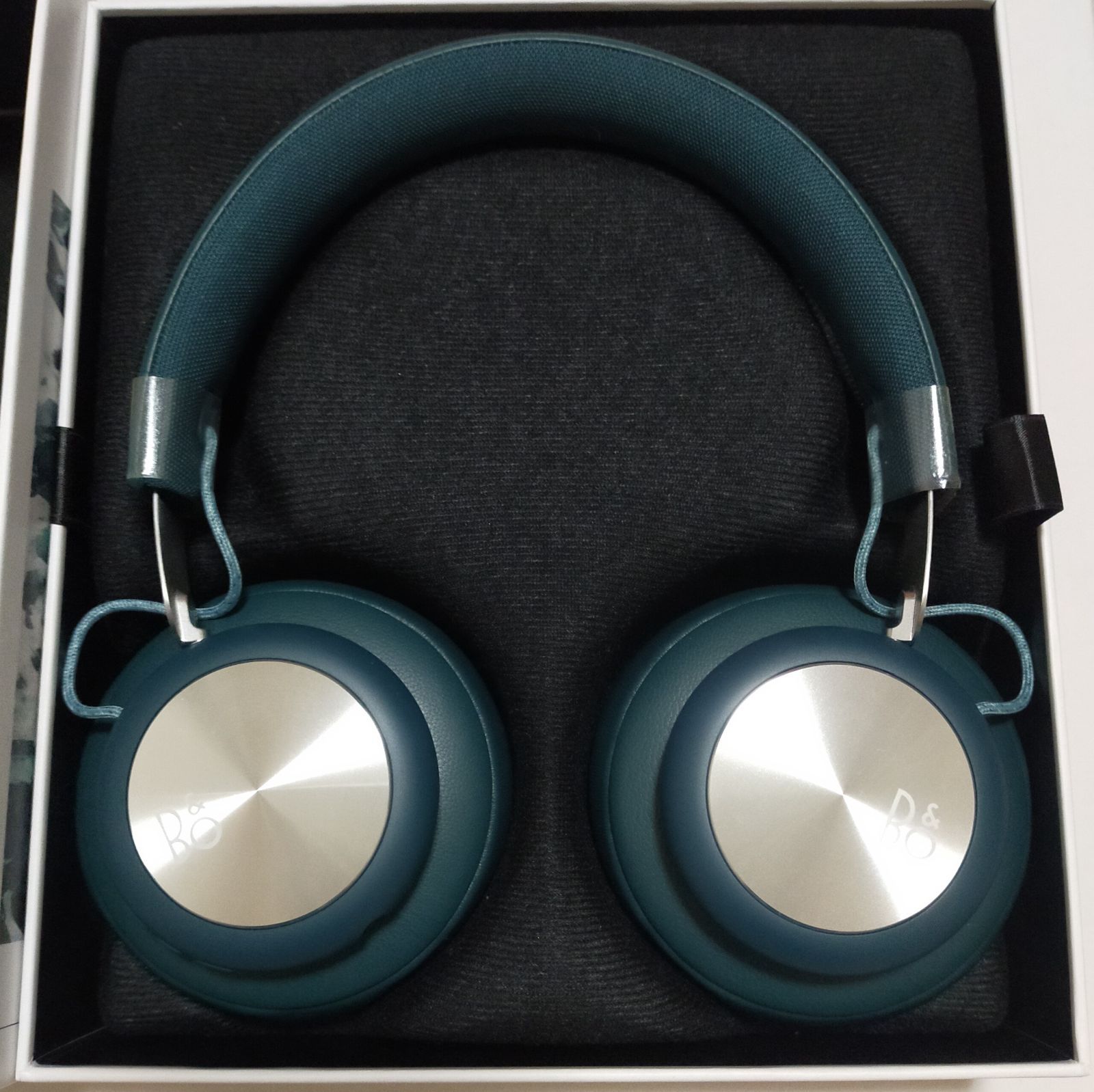 B&O PLAY H4 ワイヤレスヘッドフォン Steel Blue 【公式通販】