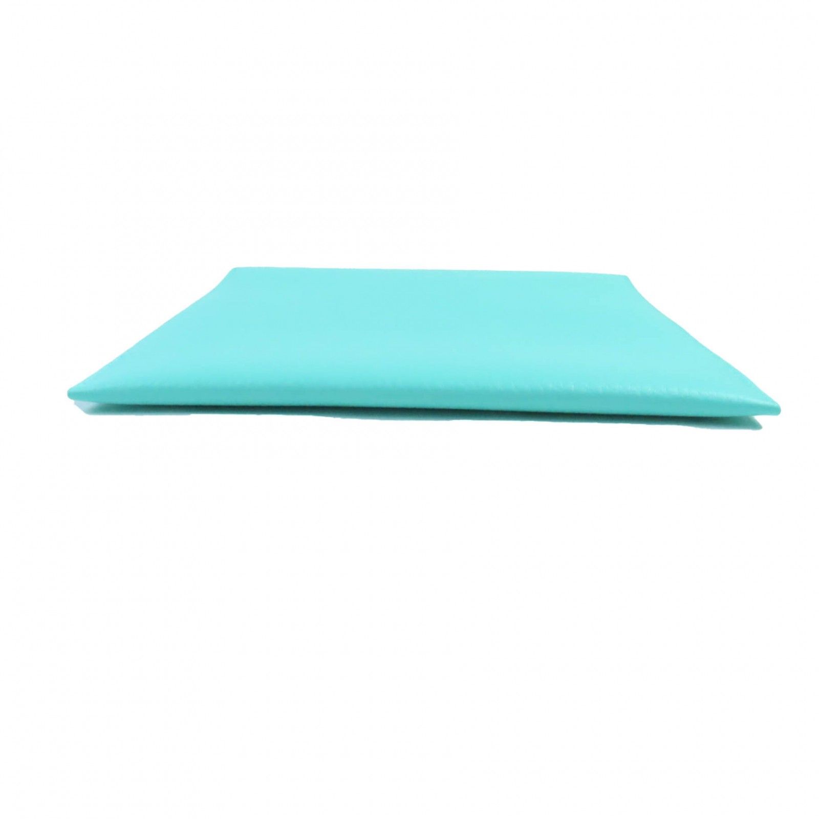 絶品が大集合！ TIFFANY-Co. ティファニー リターントゥティファニー レザー ポーチ ティファニーブルー 箱 保存袋付き イタリア製 レディース 【予約受付開始】