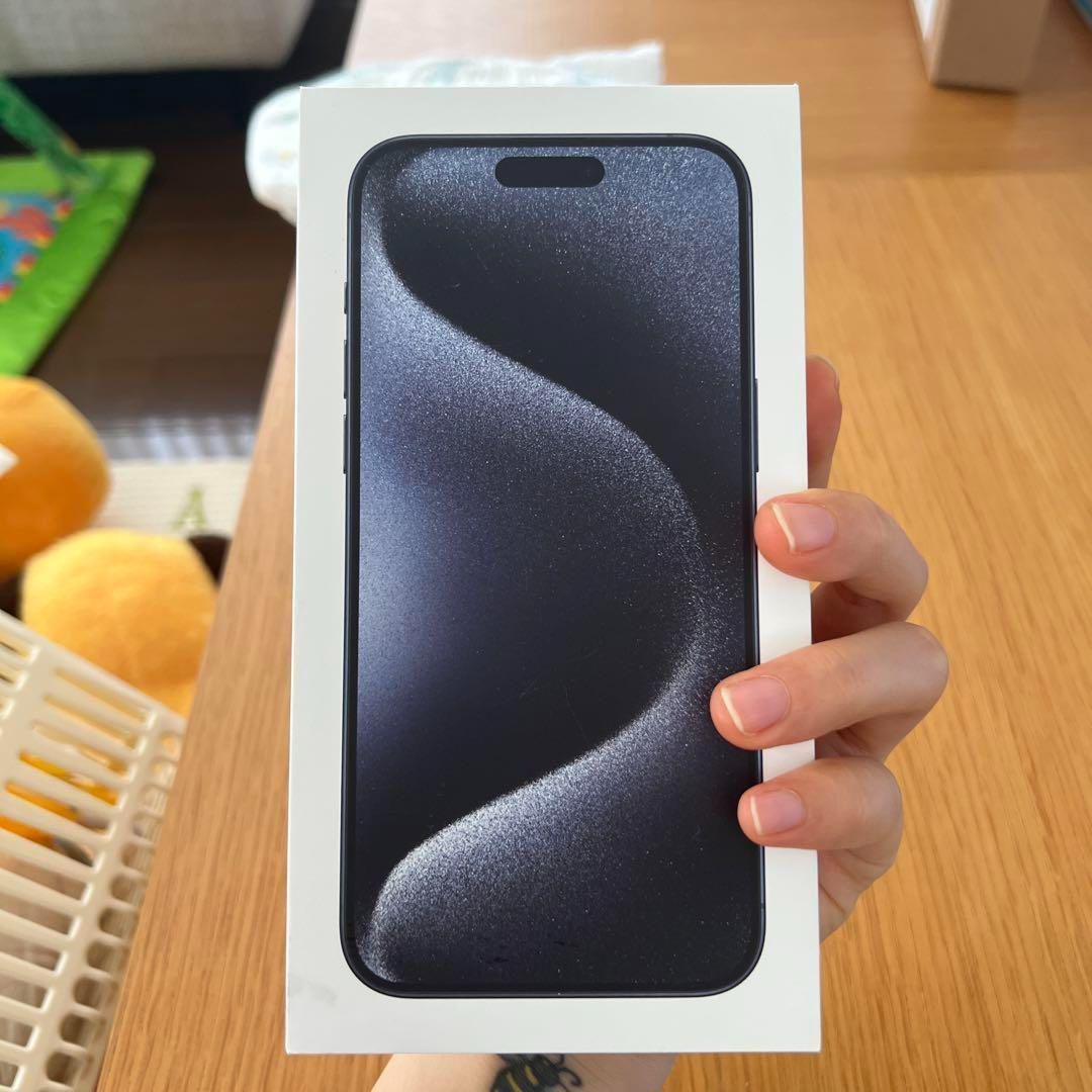 ブルーチタニウム