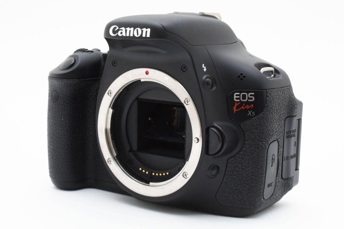 ☆極上品☆ ショット数4384枚 キヤノン Canon EOS Kiss X5 ボディ