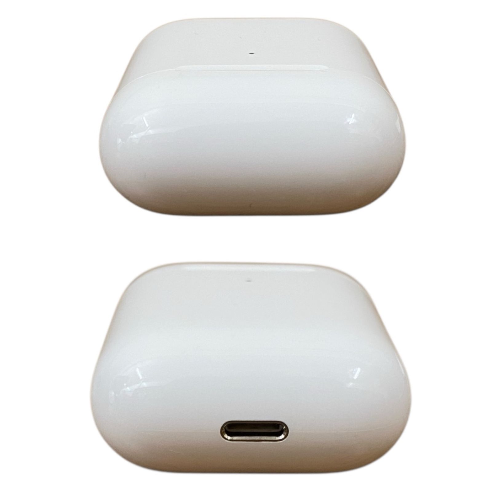新品未開封 Apple AirPods with Wireless Charging Case MRXJ2J/A 新型☆ 新品未開封！Apple AirPods Pro 第2世代 MQD83J⁄A