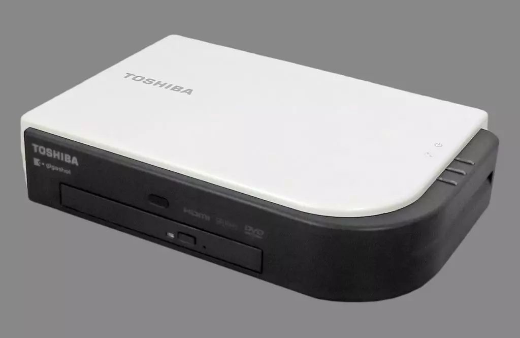東芝 TOSHIBA GSC-DW1　  DVDライター 中古】カメラ 東芝 Gigashot専用DVDライター [GSC-DW1] - メルカリ