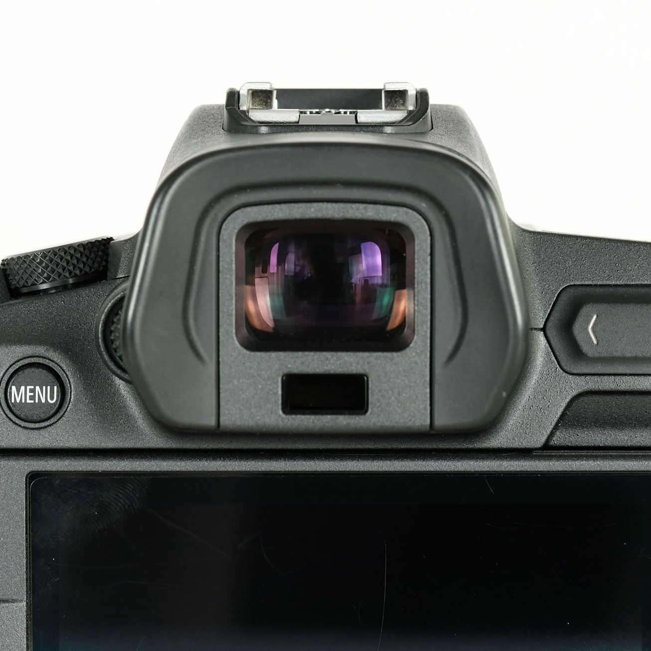 EOS R