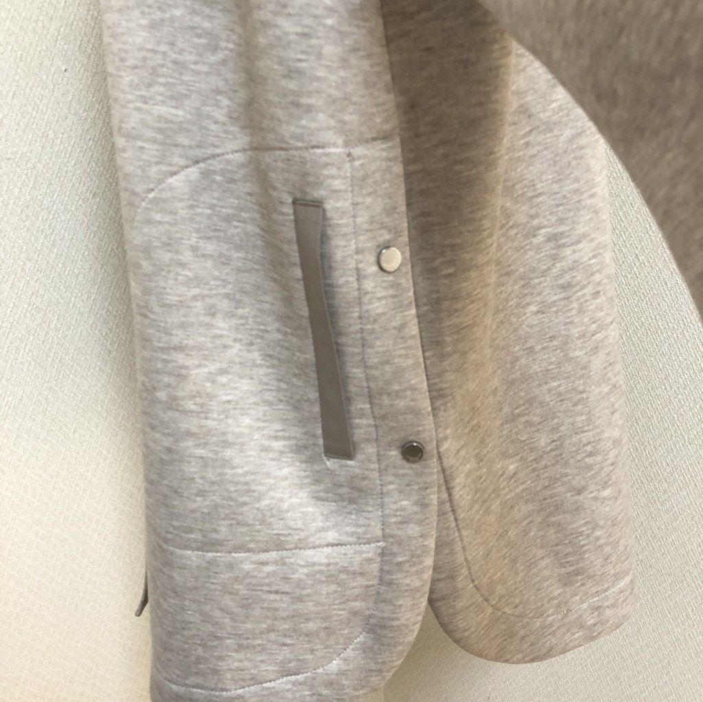 美品✨️モラビトブラン ロングコート フード ウール 長袖 ベージュ 38 美品✨️モラビトブラン ロングコート フード ウール 長袖