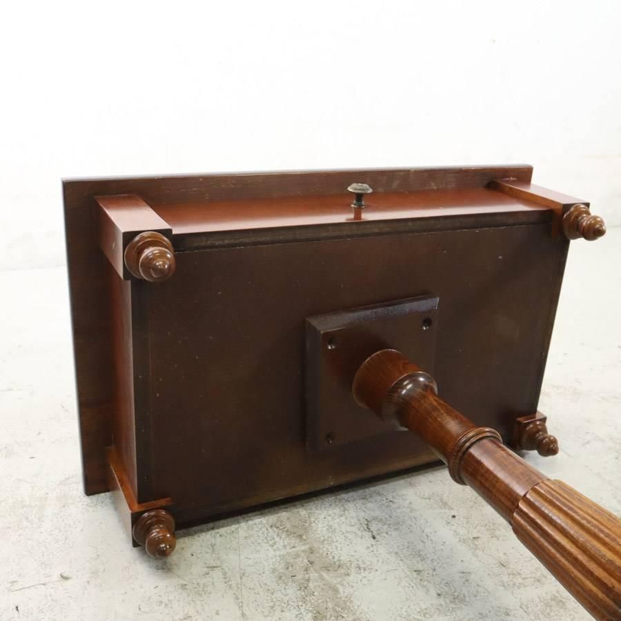 スペイン最 アルカザール サイドテーブル 象嵌細工 引き出し付き 真鍮取手 201h24 MARWIL-DEMENAGEMENTS_CH