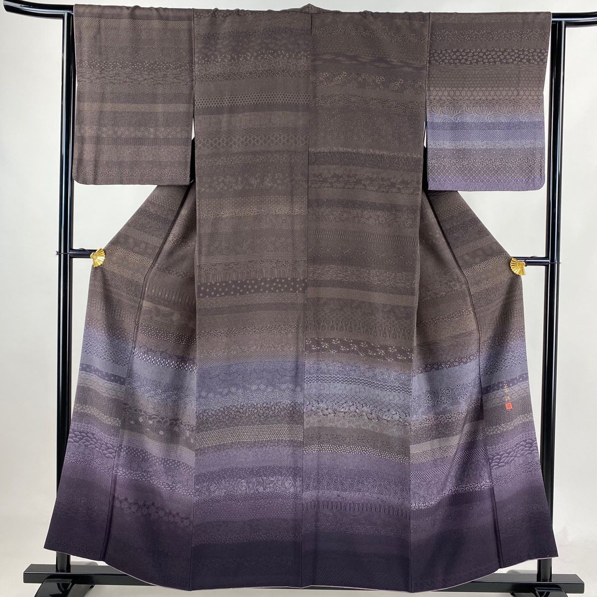 付下げ 身丈157cm 裄丈63.5cm S 袷 落款 草花 段縞 茶紫 正絹 美品  