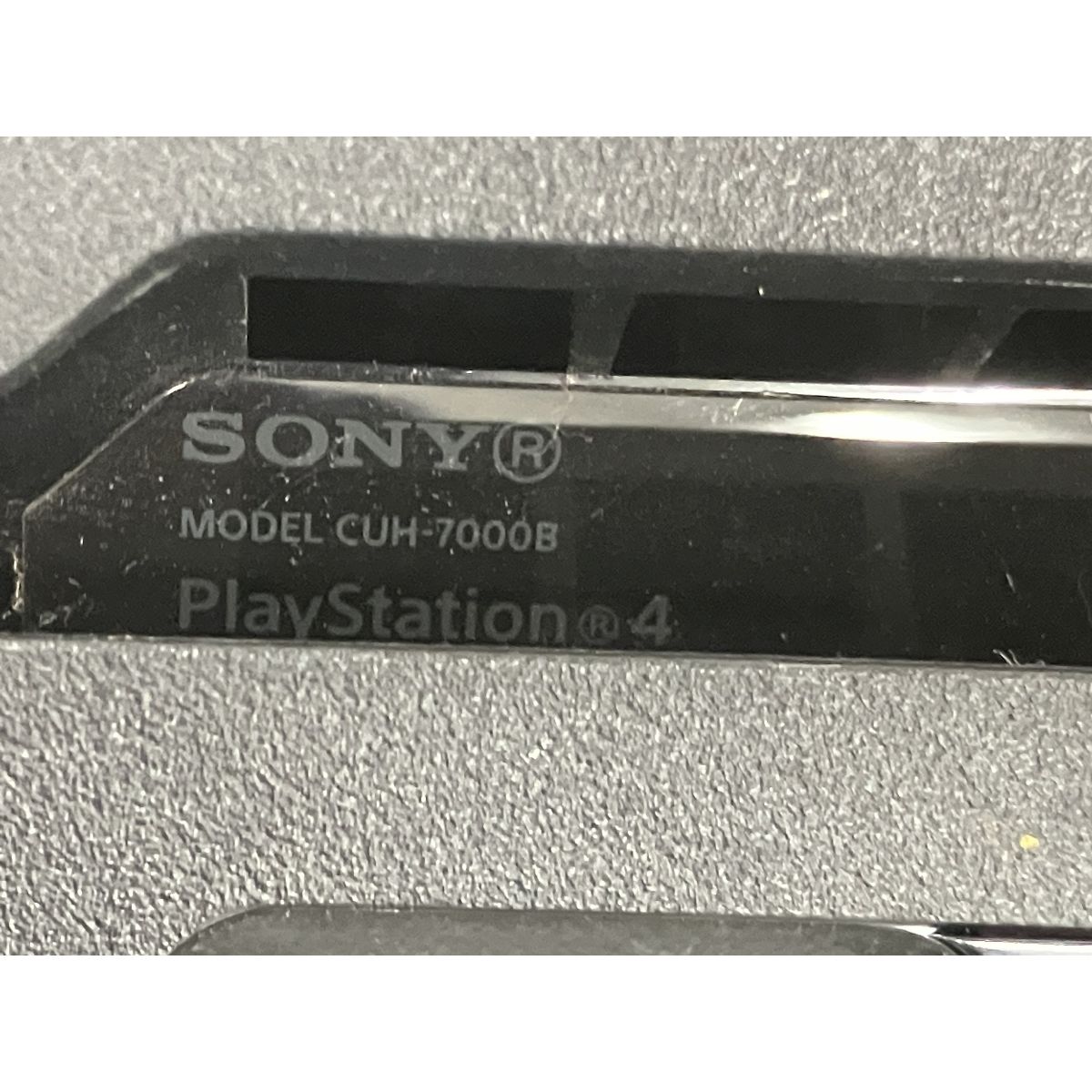 CUH-7000B ブラック