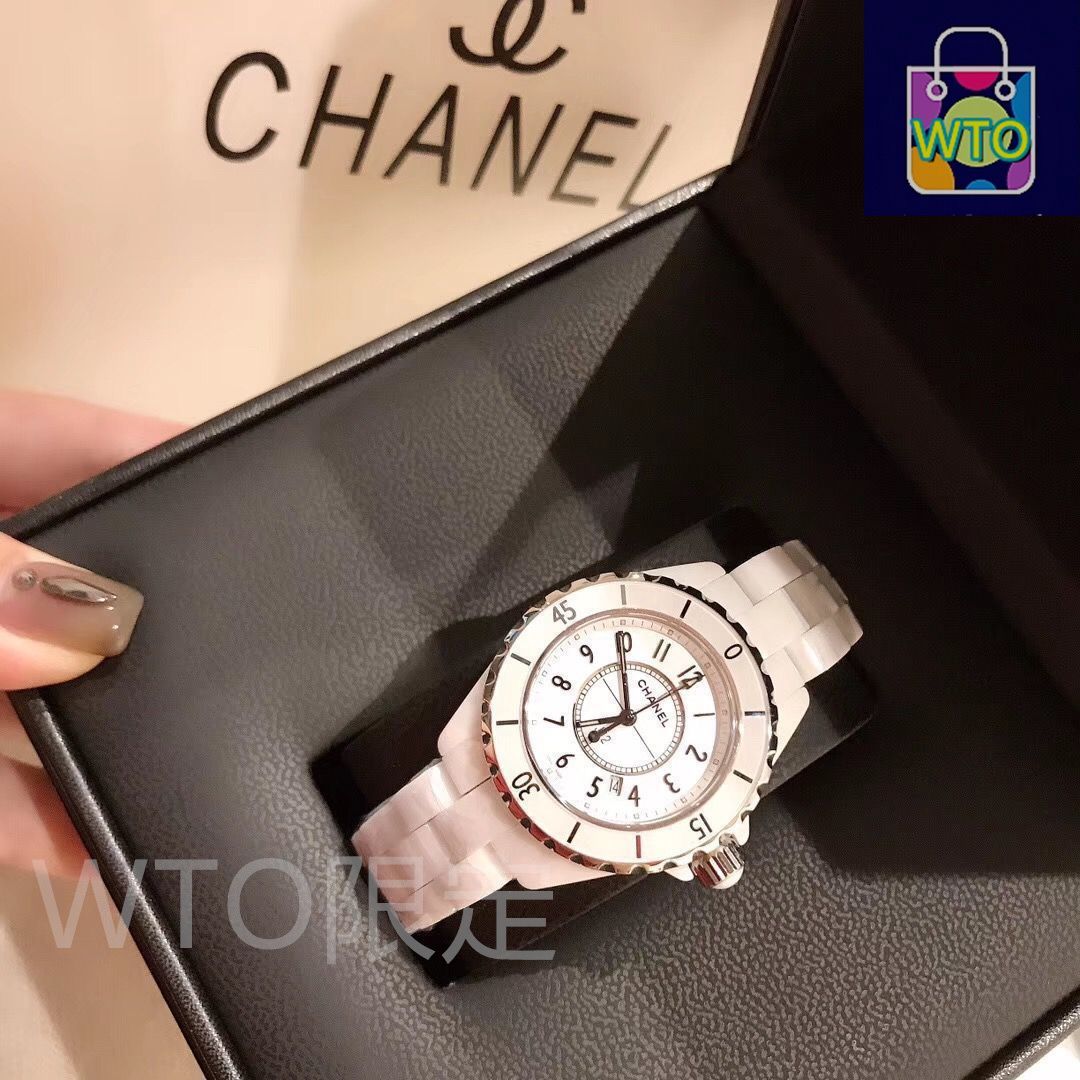 ホワイトセラミック腕時計 ご購入大歓迎です 新品 未使用 シャネル H0970 自動巻 J12