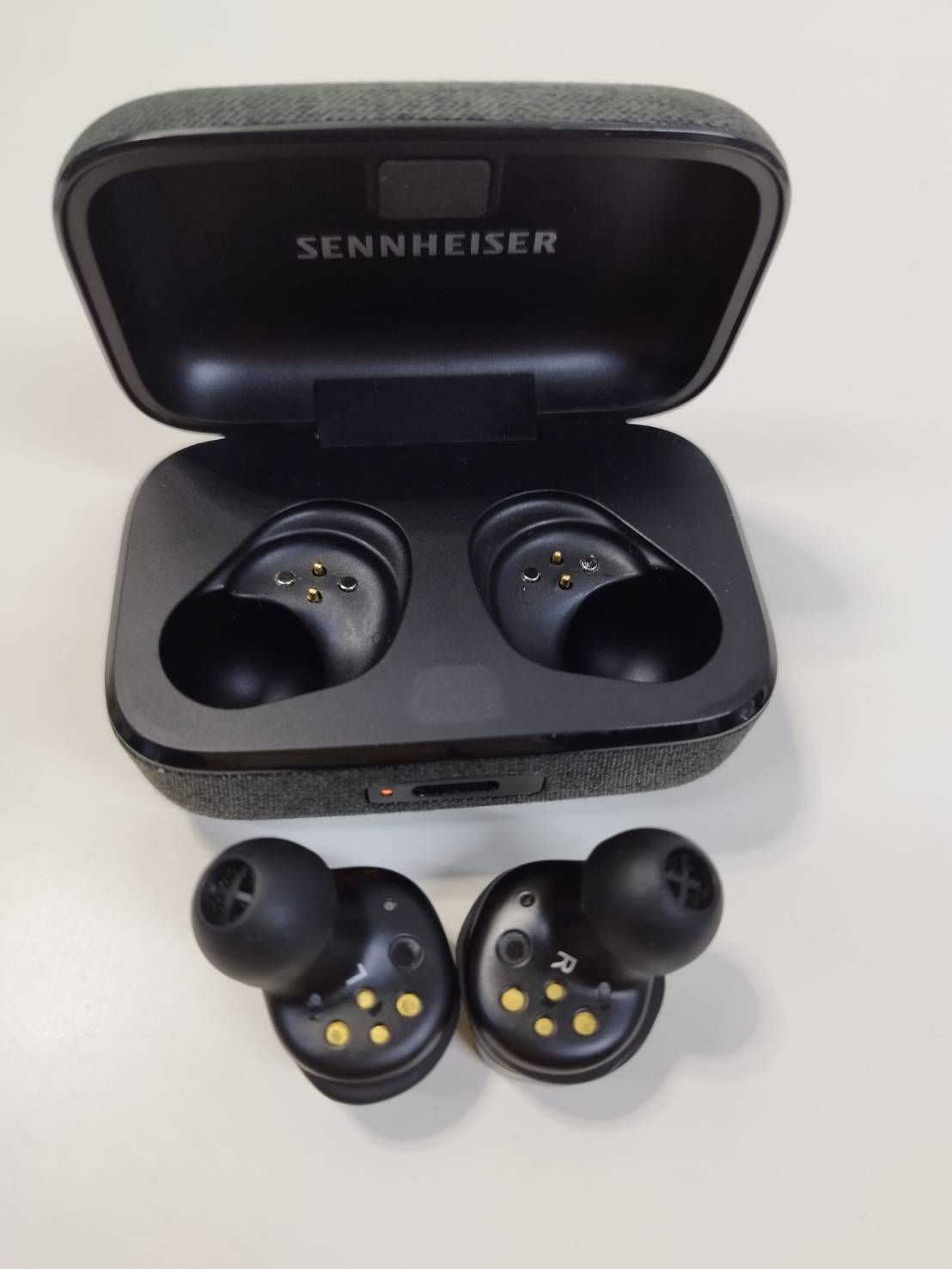SENNHEISER MOMENTUM True 最新 Wireless 3 ワイヤレスイヤホン (MTW3