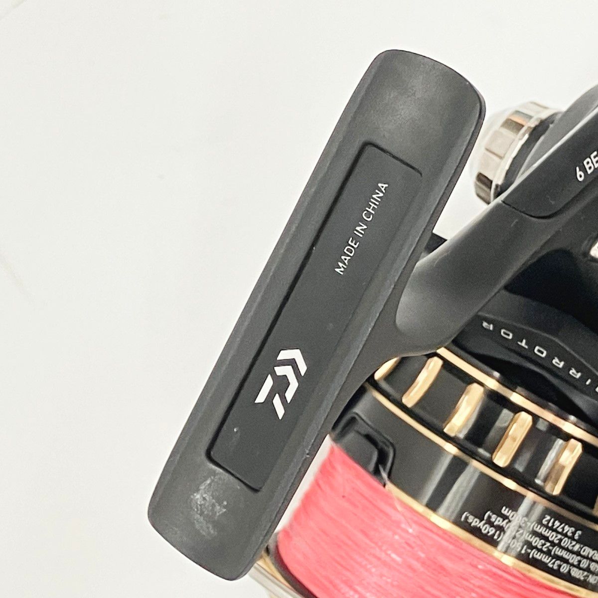 スピニングリール