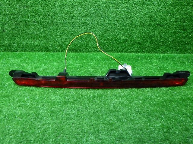 メルセデスベンツ　型式不明　ハイマウント　LEDOK　A099　906　89　01　230808148