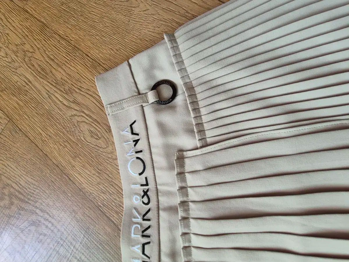 ゴルフ スカート