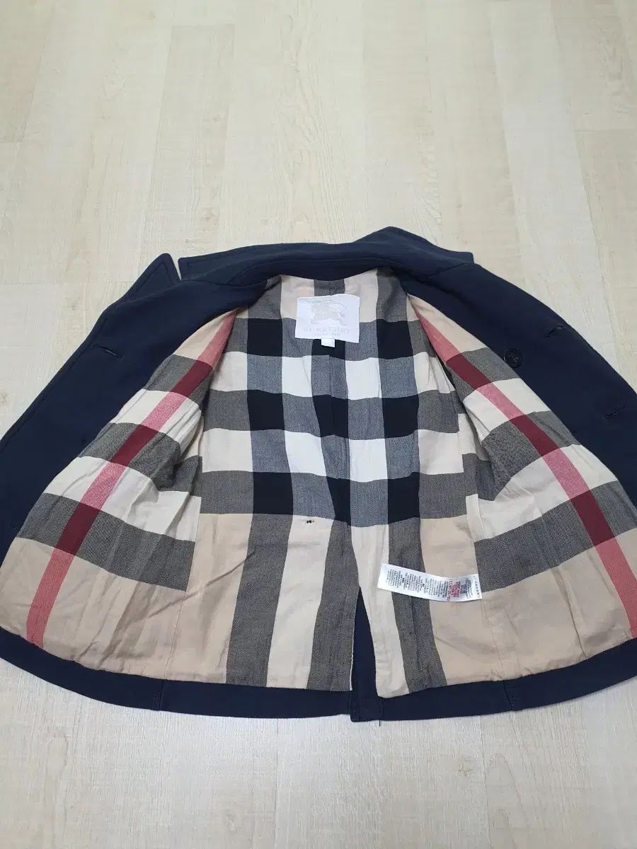 美品】バーバリー チルドレン キッズ ジャケットブルゾン 8Y BURBERRY