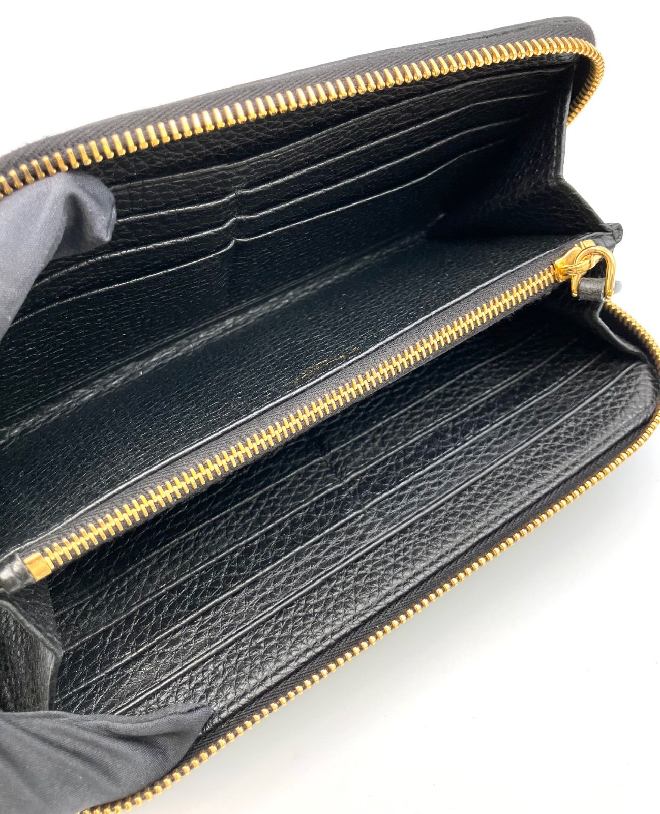 鑑定済み】正規品 プラダ PRADA ラウンドファスナー長財布 型押し  