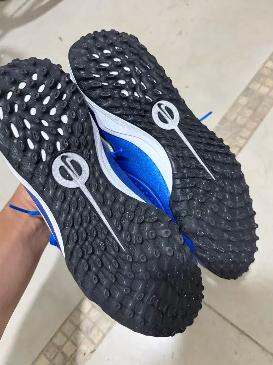 ティエンポ レジェンド 10 プロ tf 245