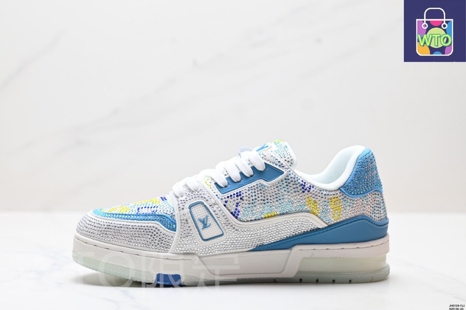 yama未使用ルイヴィトンシューズ LV（ルイヴィトン）Louis Vuitton Trainer Sneaker Low レジャー